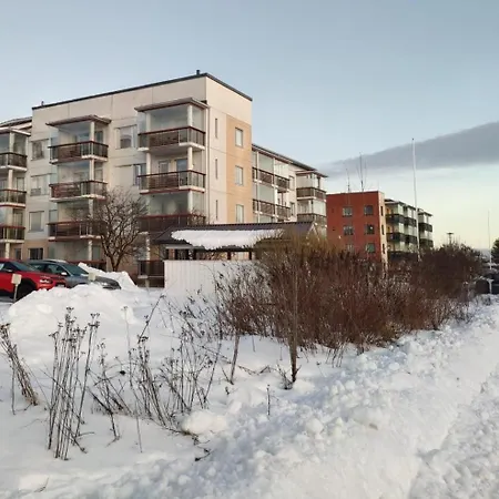 Arctic Floor Studio, Parking By Lapland Host روفانييمي